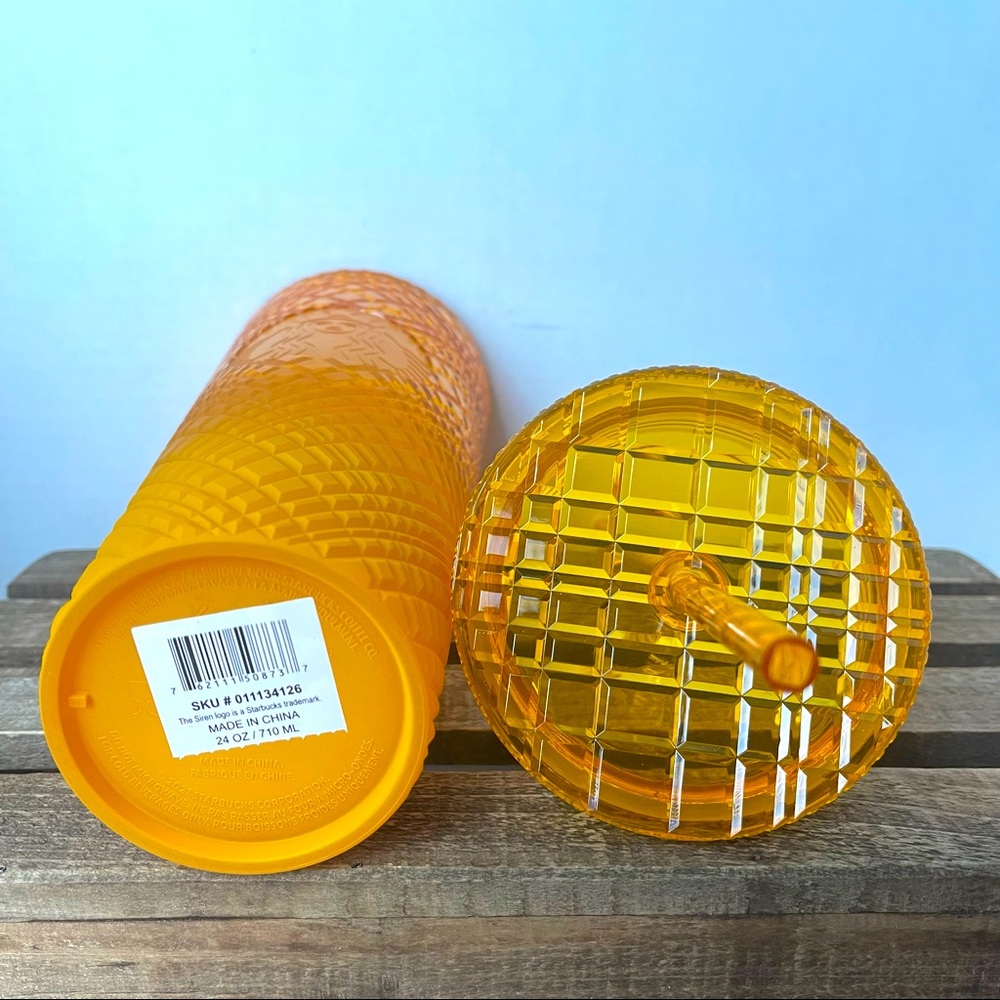 STARBUCKS 2022- Venti Mango/Orange Ombre Jeweled Cold Tumbler - Picture 4 of 4